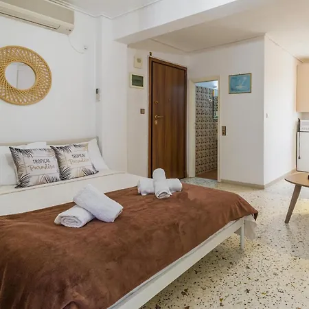 Loutraki Beach & Casino Condo Экстерьер фото