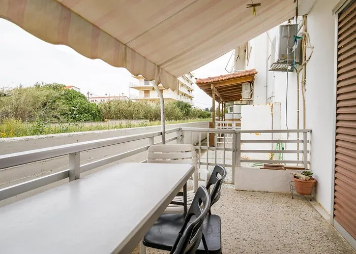 Loutraki Beach & Casino Condo