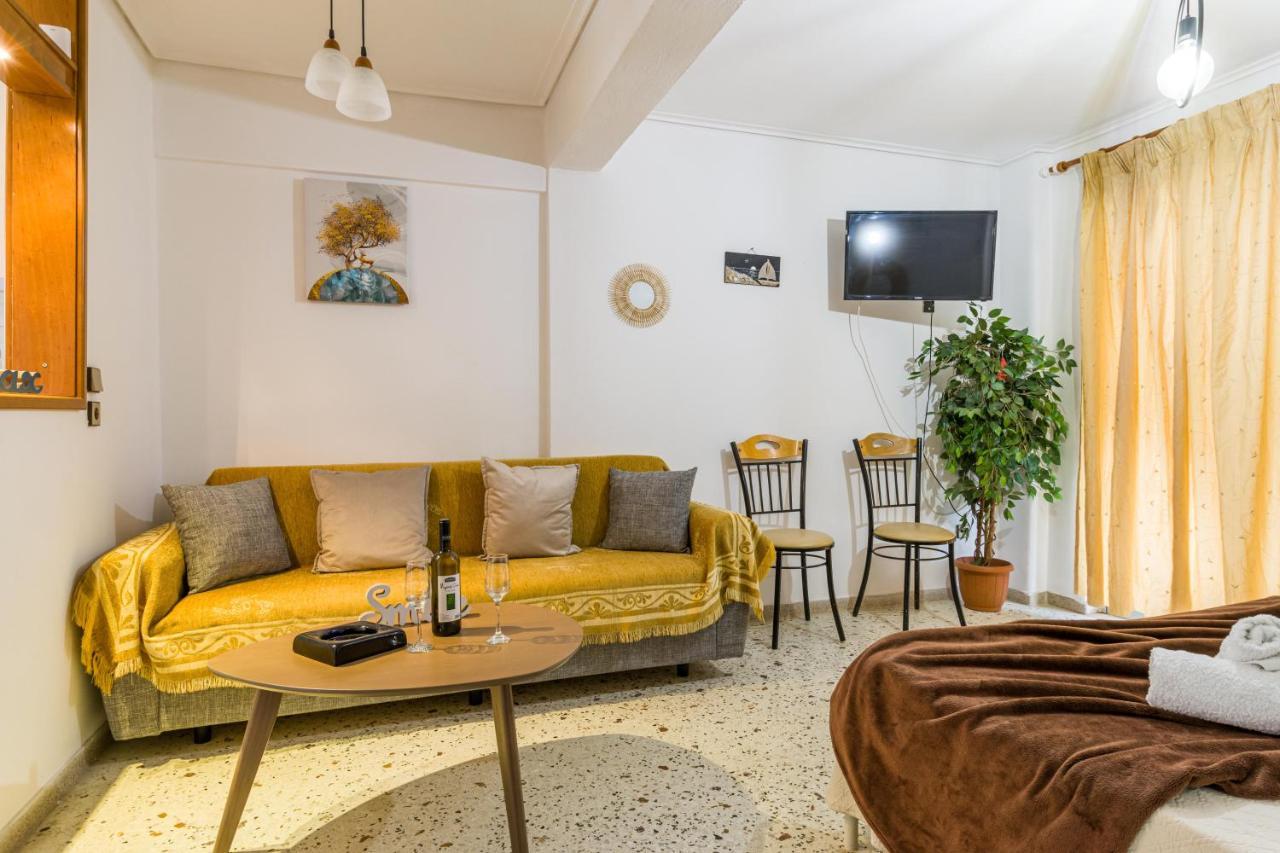 Apartment & Casino *